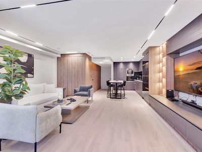 2301 Collins Ave APT 432, Miami Beach, FL, 33139