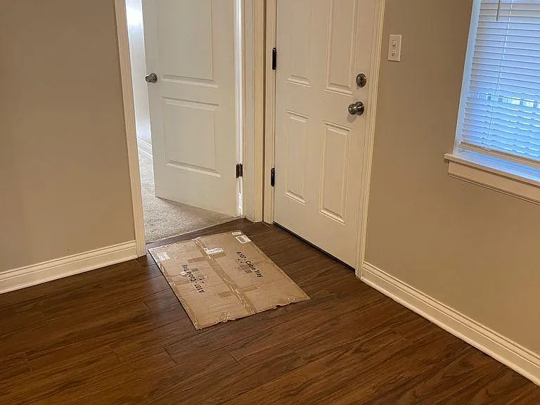 2316 W Arthur Ave #2 — Photo 4