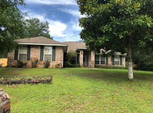 5989 Grandview Dr, Milton, FL 32570