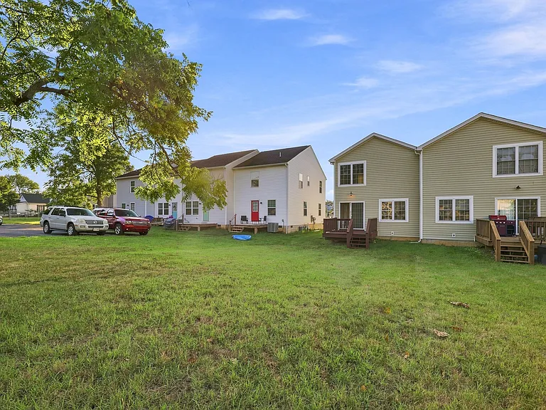 409 S Magnolia Ave — Photo 25