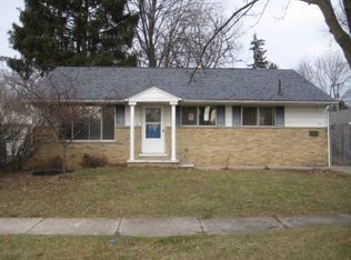 208 W Chicago Ave, Pontiac, MI