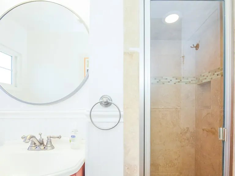401 S Rodeo Dr #D3 — Photo 14