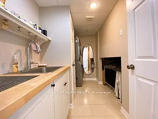 3192 Munson Cres — Photo 15