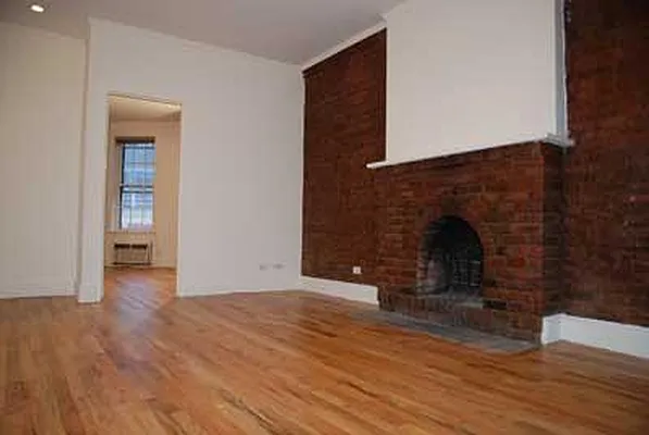 Rented by Buchbinder & Warren | media 15