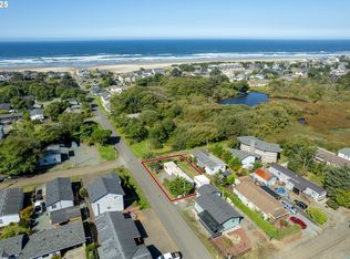 503 S 6th Ave, Rockaway Beach, OR 97136