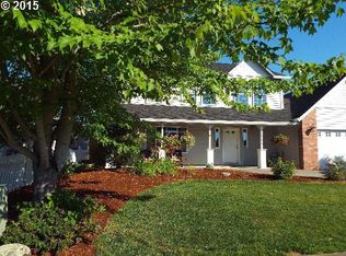 1043 Hermanson St, Woodburn, OR 97071