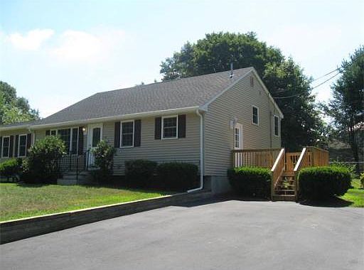 3rd image of 35 Rainville St