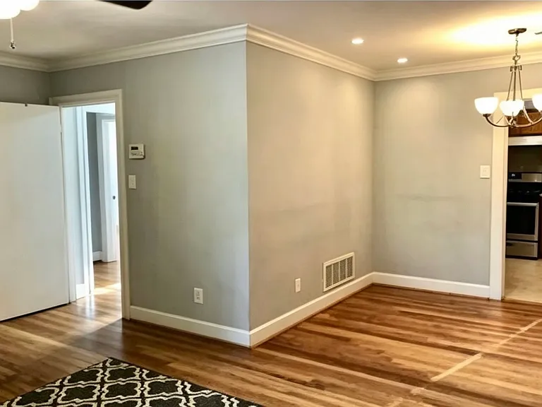 2477 N Decatur Rd #C4 — Photo 8