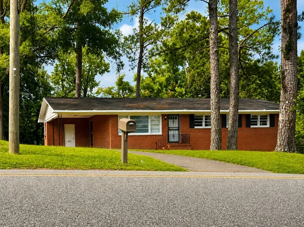 2417 Alandale Dr, Macon, GA 31211