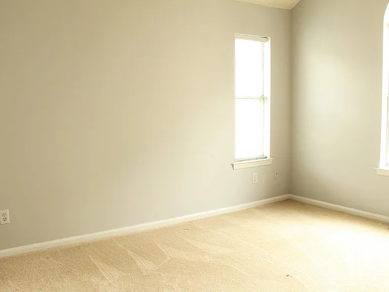 4924 Shallowford Cir — Photo 10