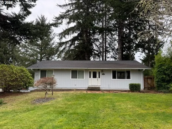 83399 Spruce Ln, Florence, OR 97439