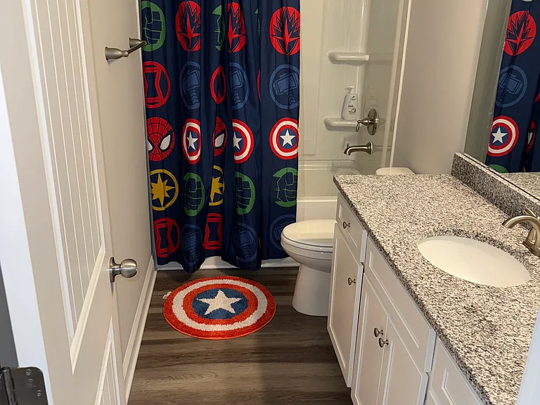 306 Clarendon Ct — Photo 20