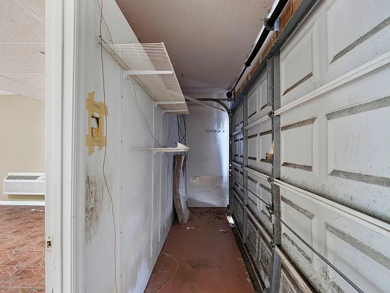 128 Saint Ives Dr — Photo 15