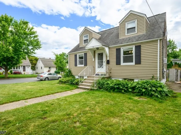 3 Myron St, Clifton City, NJ 07014