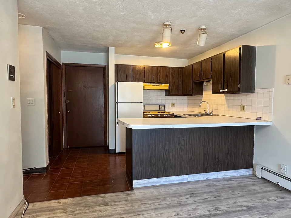 29-31 Harvard Ave #27