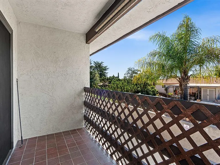 Pepper Dr — Photo 11