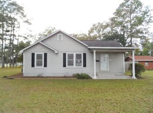 404 S Newcombe Ave, Donalsonville, GA 39845
