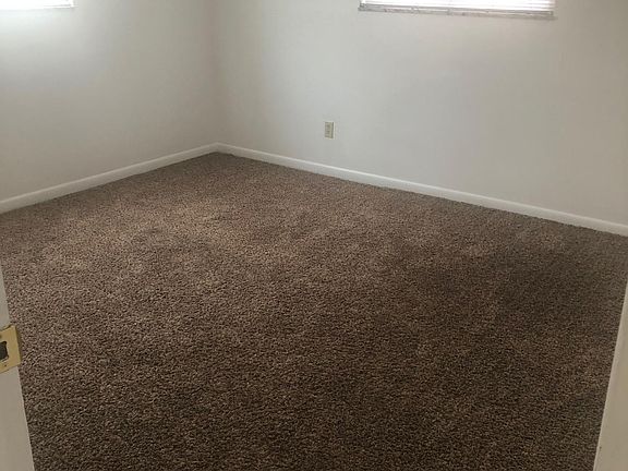 4th image of 4756 Hilton Ave APT B