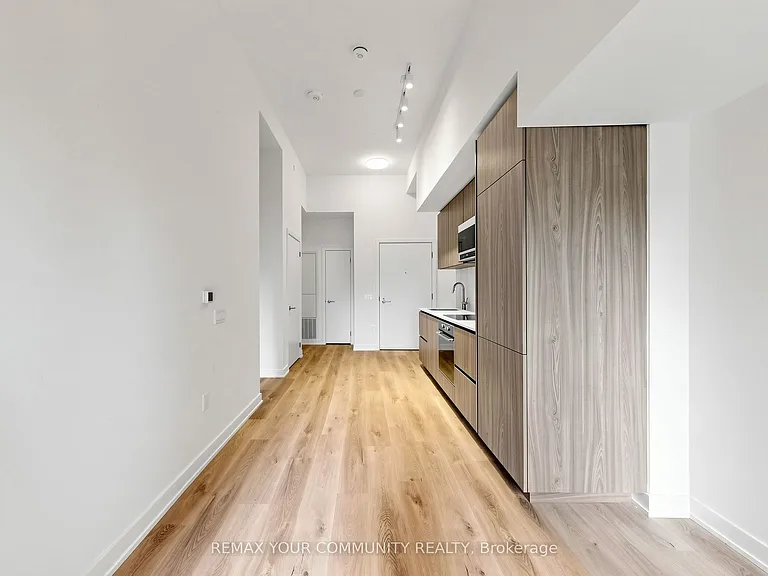 110 Broadway Ave E #819 — Photo 32
