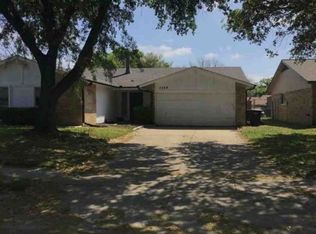 7209 W Cleburne Rd, Fort Worth, TX 76133