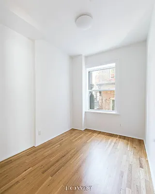 Rented by Town Residential | media 22