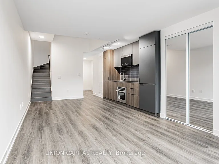 28 Eastern Ave #Townhouse 109 — Photo 15