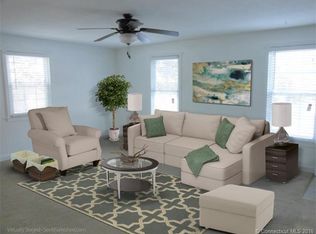 239 Old Farms Rd APT 7C, Avon, CT 06001