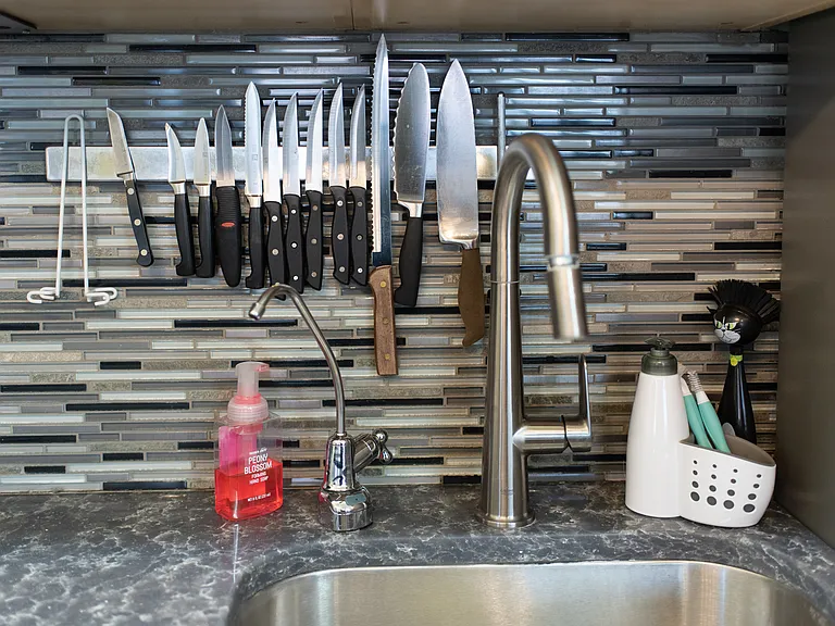 4731 Beach 47 St #2 — Photo 53