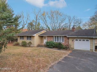 1535 Silverton Rd, Toms River, NJ 08755