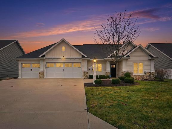 3rd image of 13620 Montoro Ct