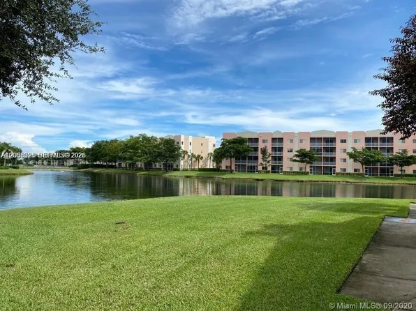 7980 N Nob Hill Rd APT 102, Fort Lauderdale, FL 33321