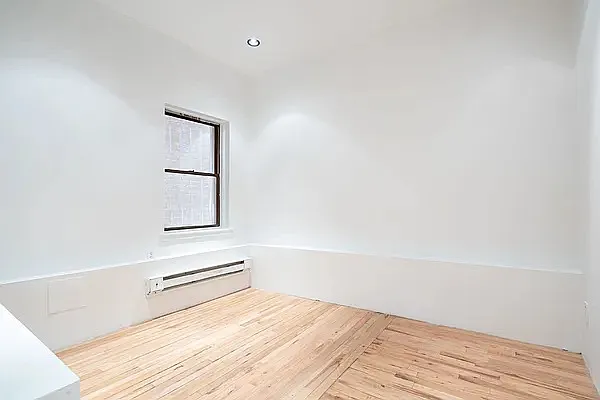 Rented by Oxford Property Group | media 11