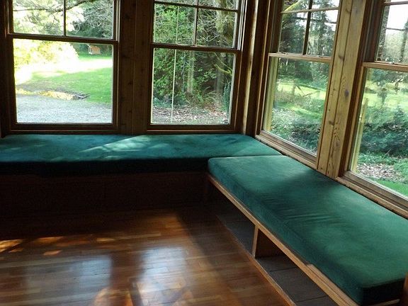 4th image of 20640 NE Woodinville Duvall Rd