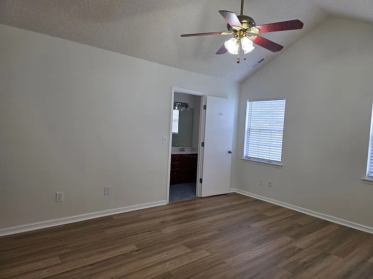 123 Toura Ln — Photo 16