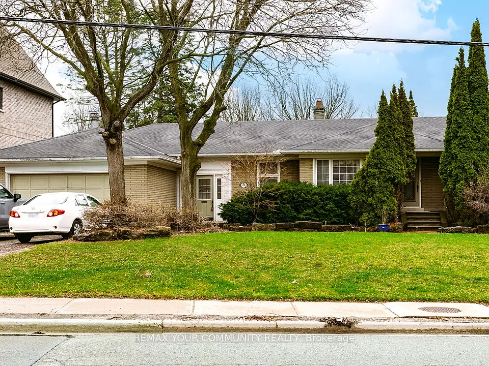 27 Denham Dr #LOWER