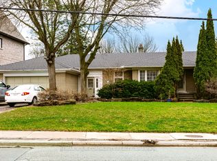 27 Denham Dr, Richmond Hill, ON L4C 6H6