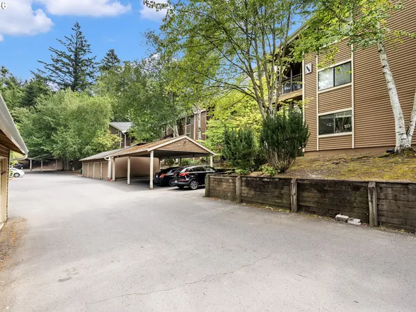 9967 SE Talbert St, Clackamas, OR 97015