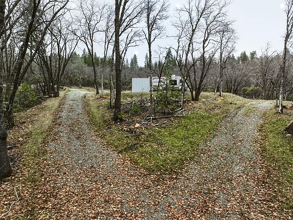 4th image of 21254 Kuntz Ct