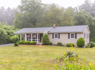 59 Mountain Rd, Holyoke, MA 01040
