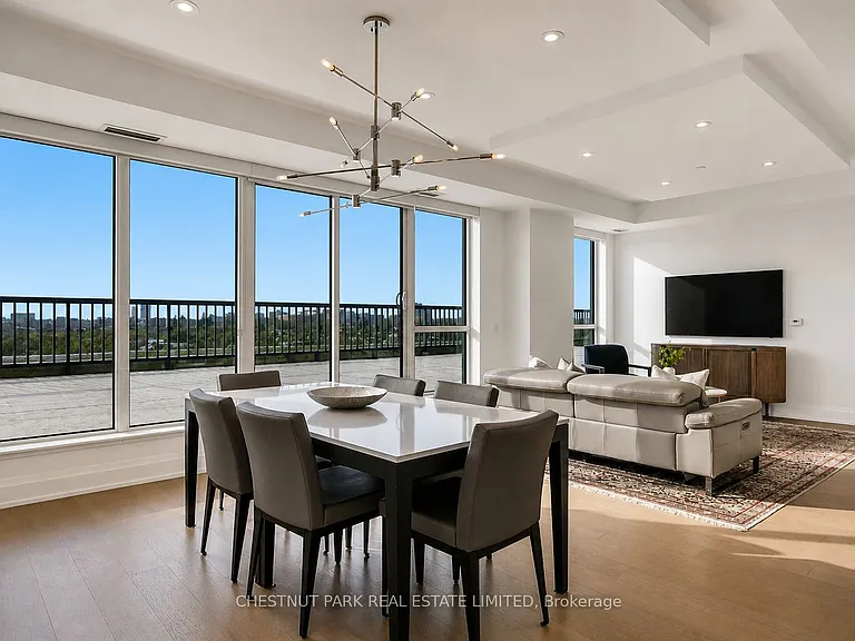 1700 Avenue Rd #Penthouse 706 — Photo 10