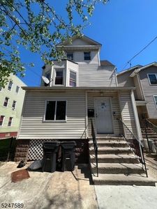 28 Stuyvesant Ave, Newark, NJ, 07106