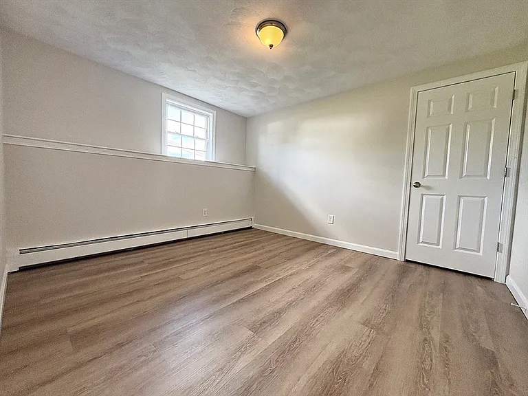 23 Boston Rd #B — Photo 4