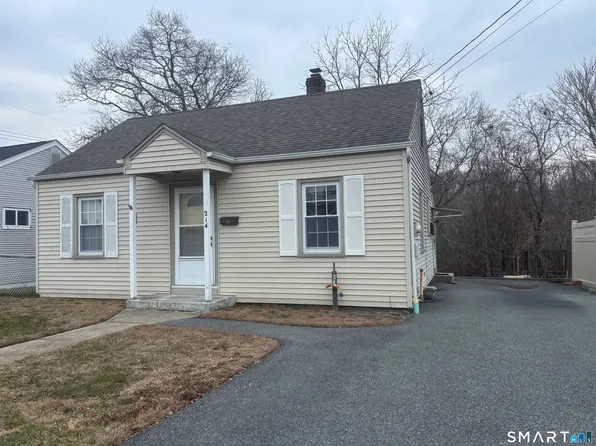 214 Poquonnock Road, Groton, CT 06340