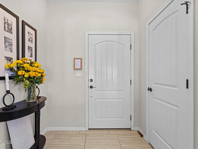 2113 William Caples St — Photo 3
