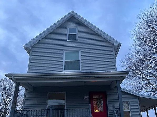 46688 Taylor St, New Waterford, OH 44445