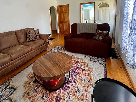 4th image of 60 Constantia Ave