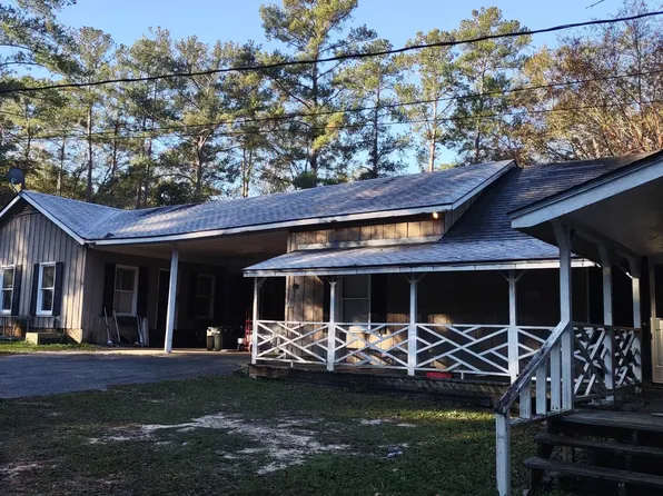 215 Plantation Ln, Thomasville, GA 31757