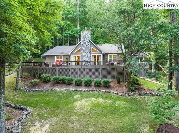 200 Thistle Lane, Banner Elk, NC 28604