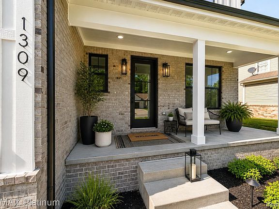2nd image of 1309 Walloon Way