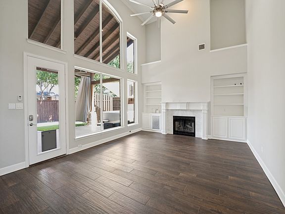 4th image of 8520 Shady Shore Dr